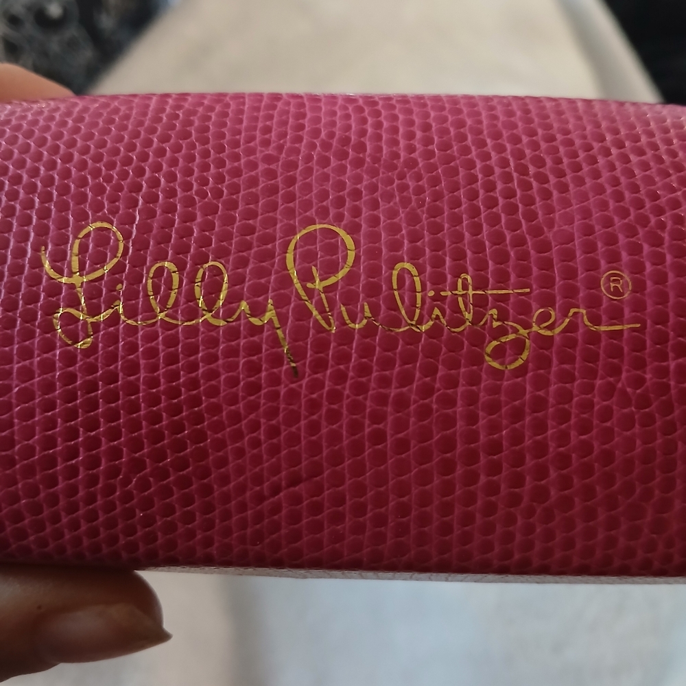 Lilly Pulitzer Eye Glasses Case Pink Faux Snake Skin Gold Logo Hard Case